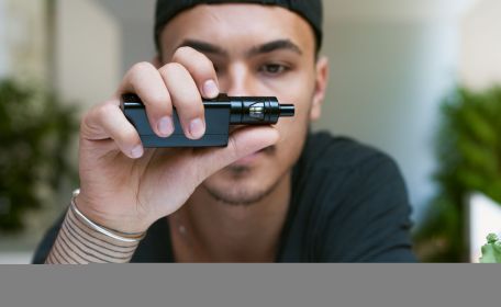 Image for E-Cigarette Clearomizer Tanks: The Complete Guide