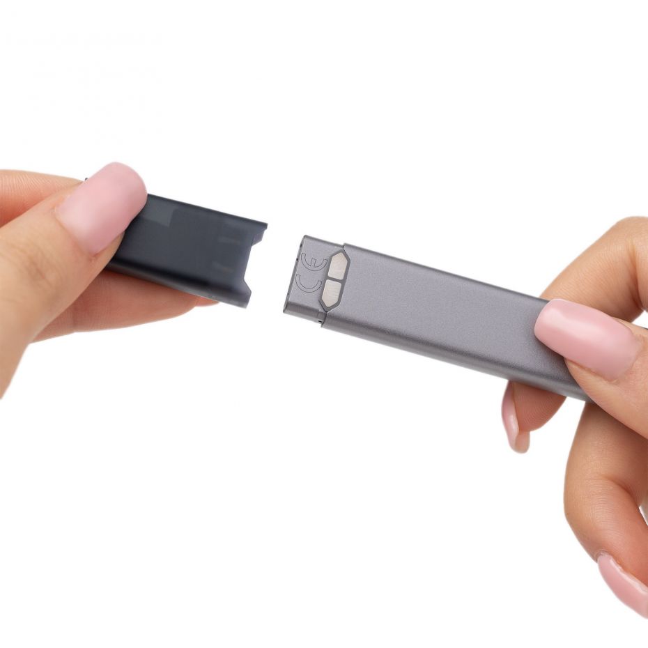 JUUL 2 Starter Kit | Includes 2 Pods | Electric Tobacconist UK